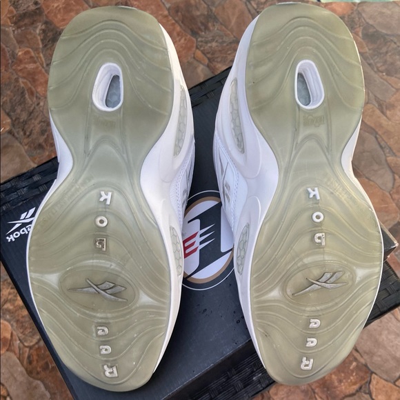 Reebok question low size 10.5 with original box - Picture 6 of 7